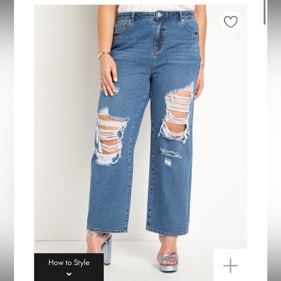 NWT Plus Size Distressed Straight Leg Jeans Light Wash - Picture 5 of 6